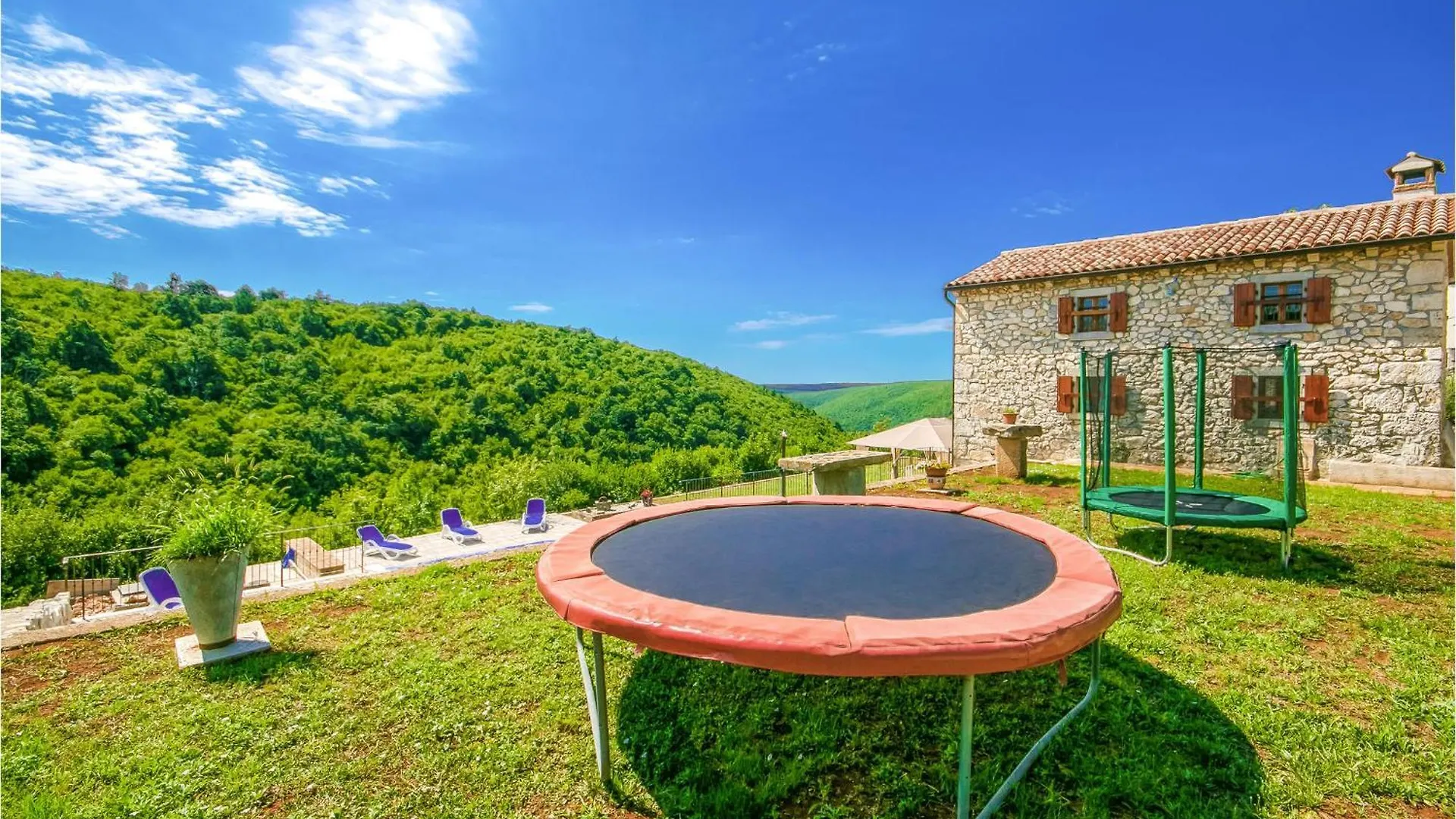 2 Bedroom Beautiful Home In Labin 0*, Labin (Istria)